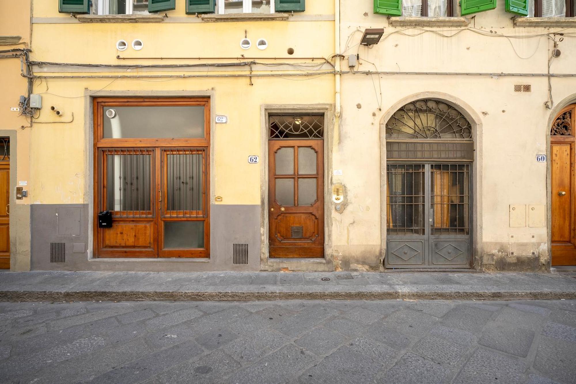 Chic House In Centro Storico Apartment ฟลอเรนซ์ ภายนอก รูปภาพ